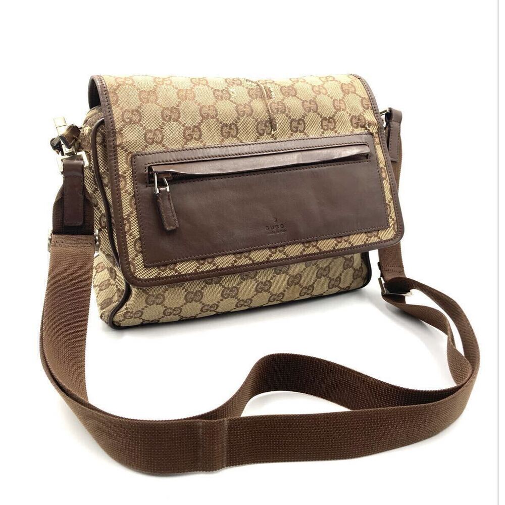 GUCCI GG canvas leather messenger bag shoulder crossbody brown